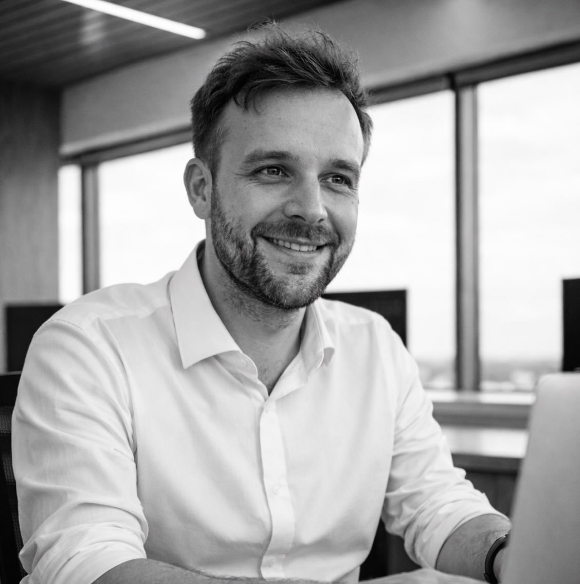 WebPageHelp meeskond — spetsialistid, kes on keskendunud kliendi edule